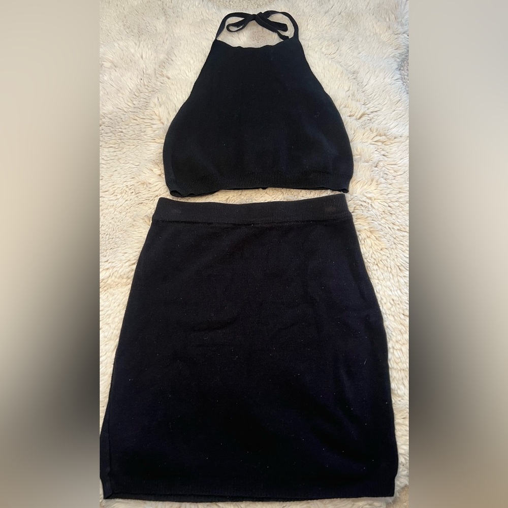 Black Women's Cropped Top & Skirt Set